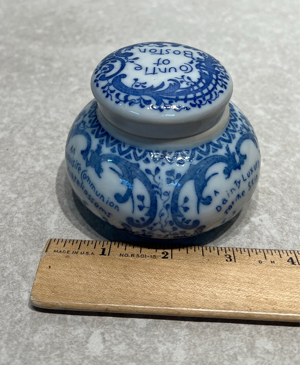 Antique Magda Toilet Cream