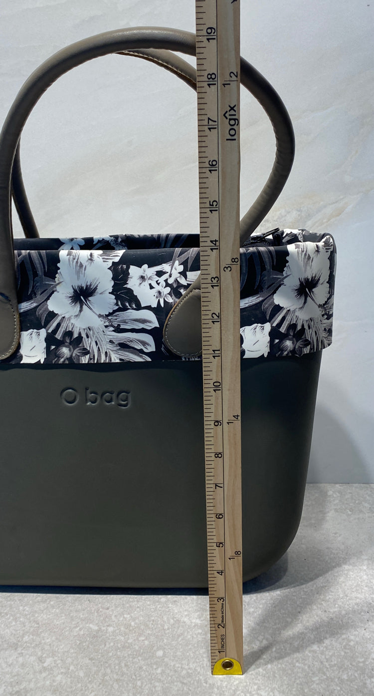 O Bag Handbag