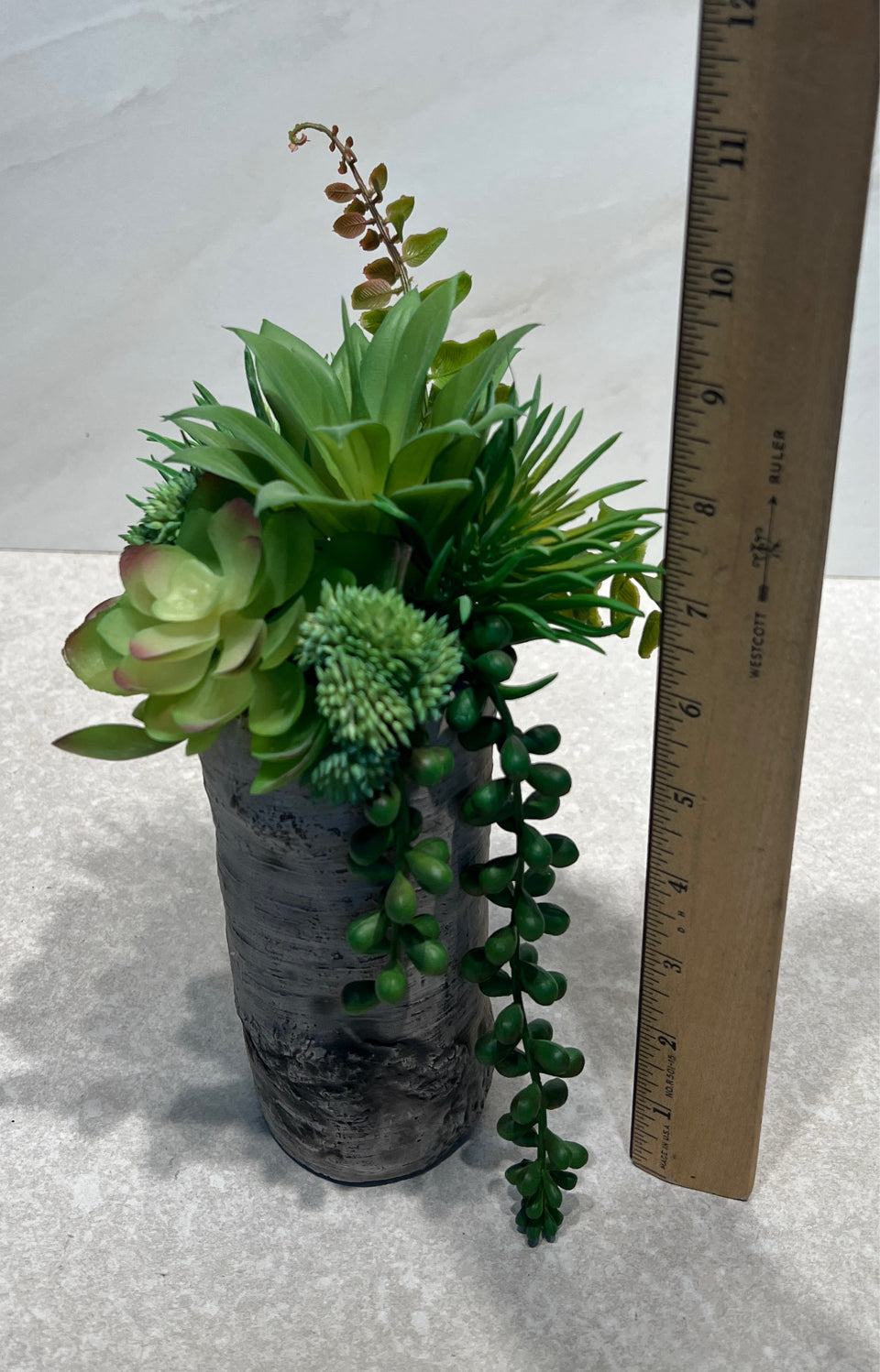 Artifical Decor