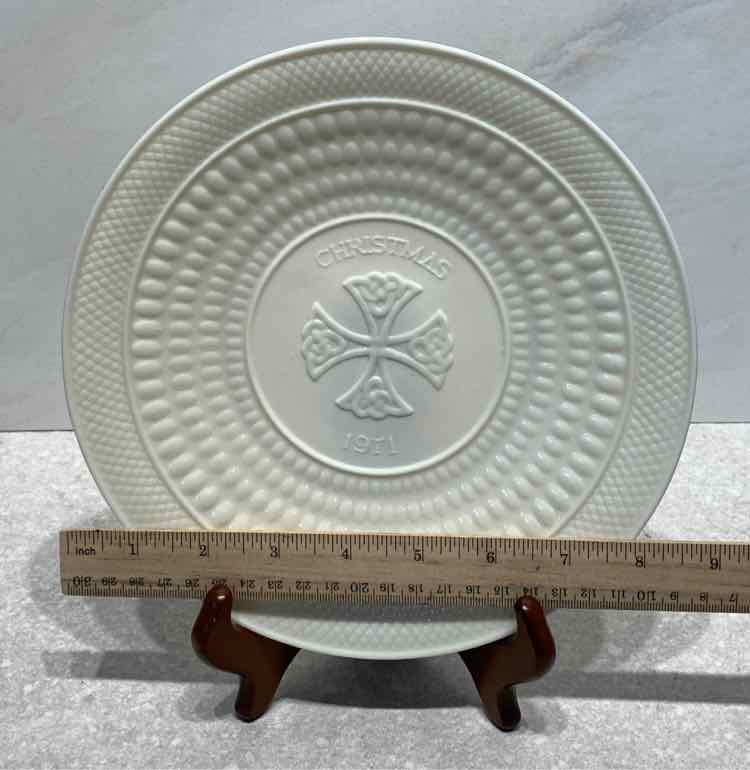 Belleek Decorative Plate