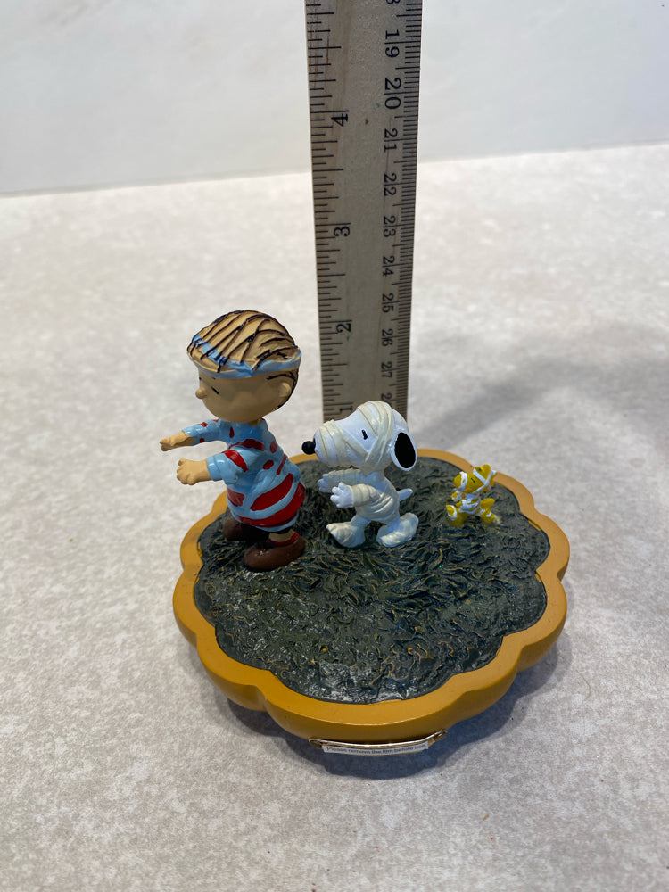 Hawthorne Village Collectable
