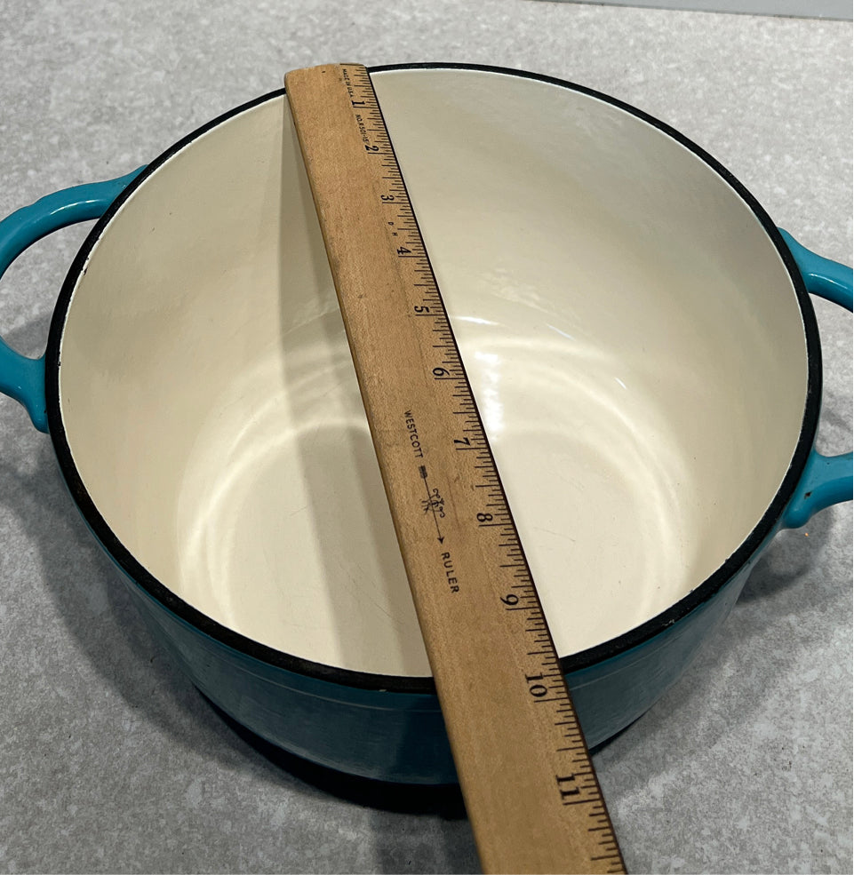 Pioneer Woman Covered Pan