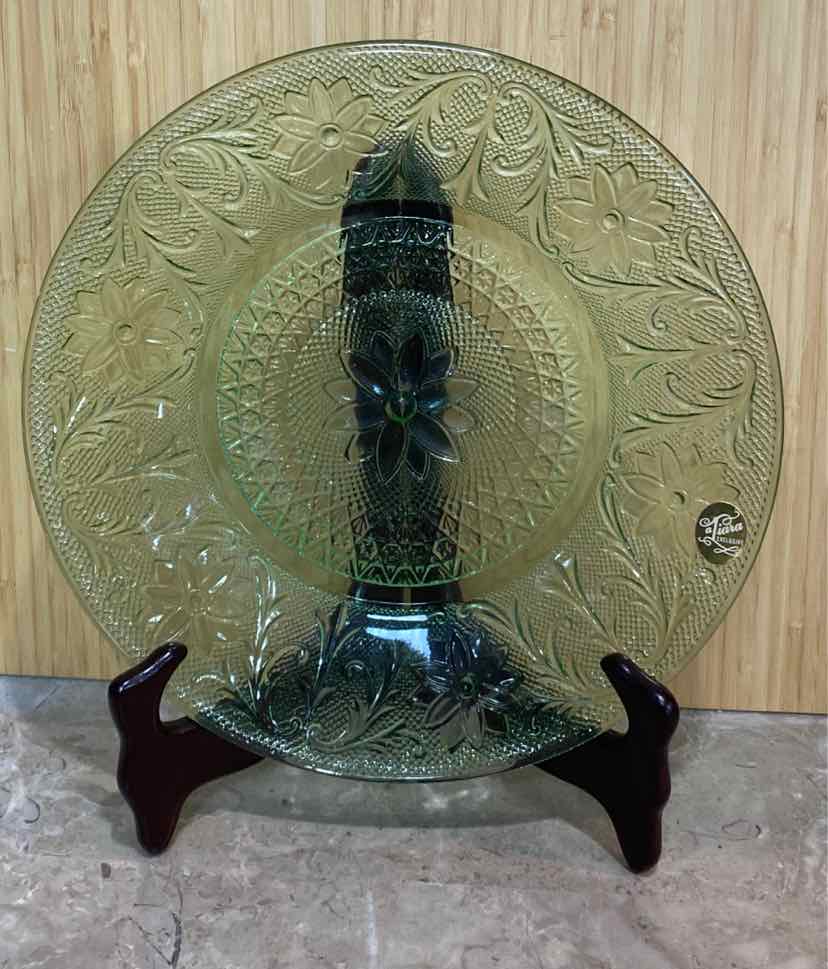 Set of 4 Tiara Chantilly Dinner Plates