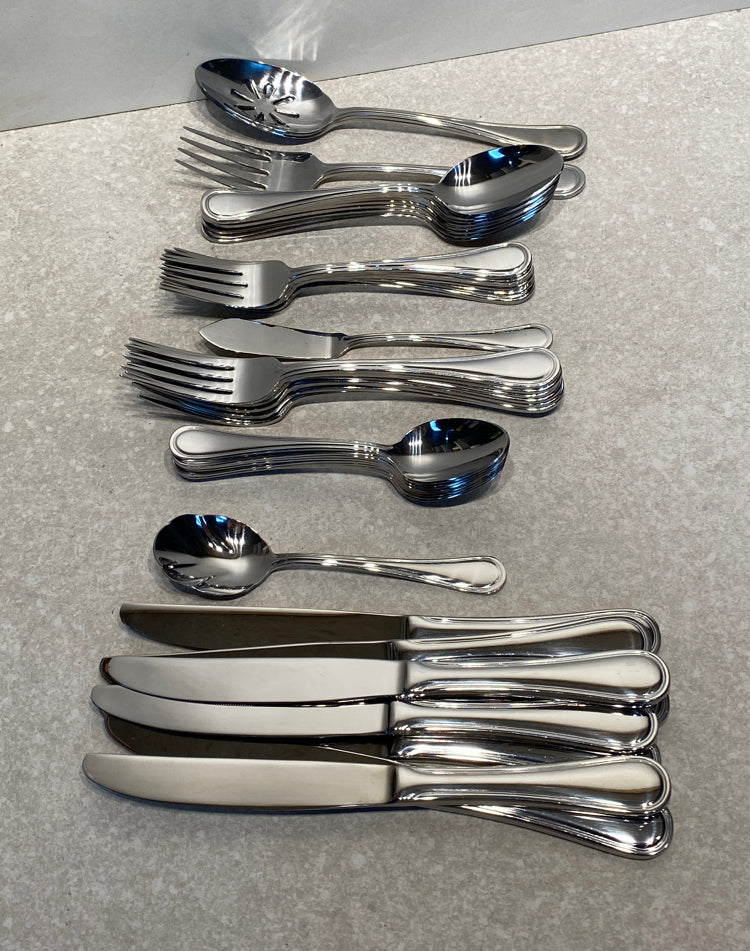 Wallace Silverware Set