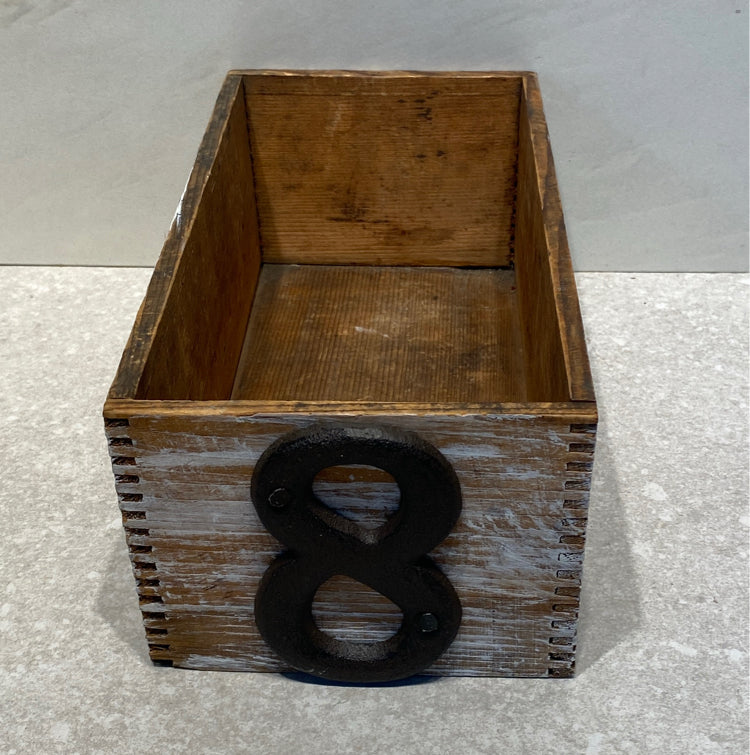 #8 wooden Box