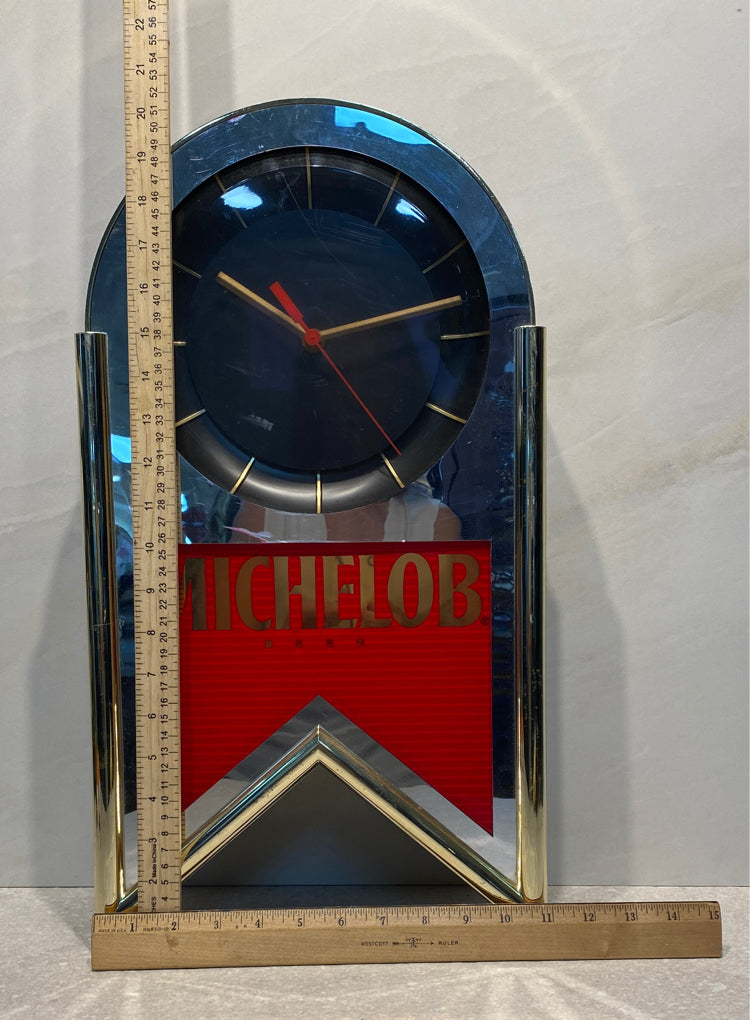 Michelob Clock - Working