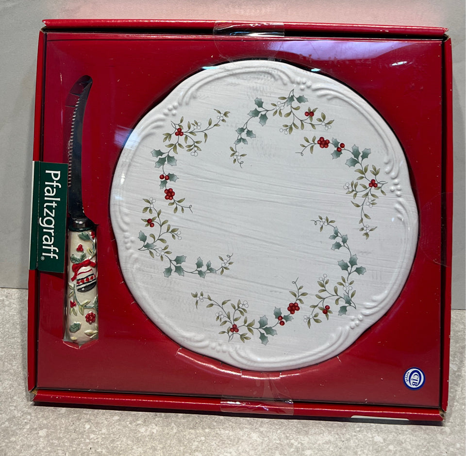 Pfaltzgraff Srver with Knife