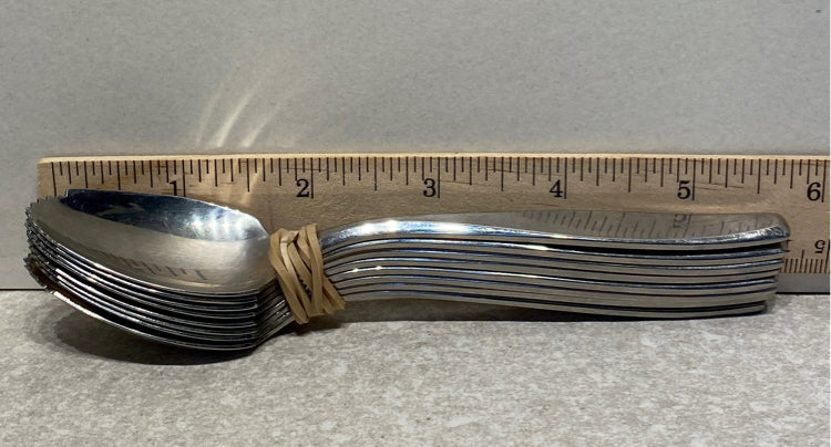 Set of 8 Grapefruit Spoons