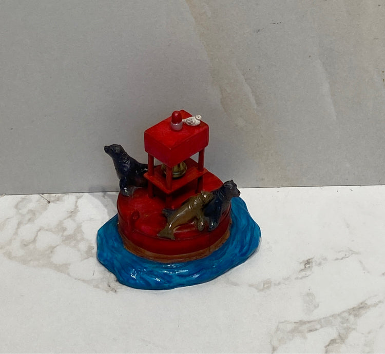 Lemax Figurine