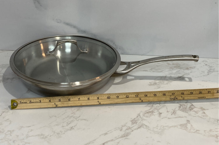 Calphalon Covered Pan