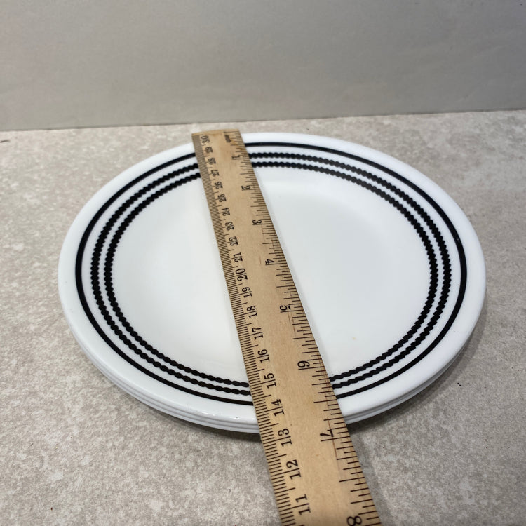 Set of 3 Corelle Plates