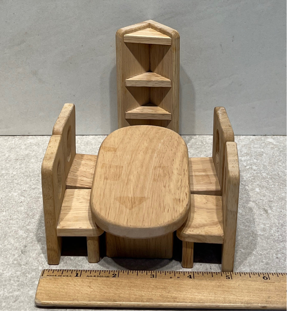 Kitche Doll Pieces