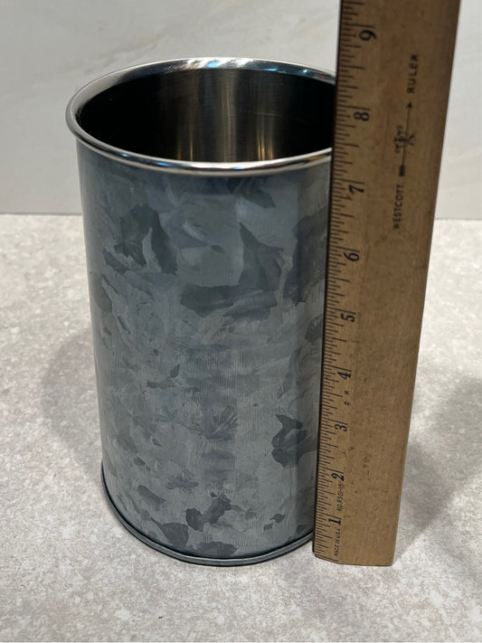Utensil Holder