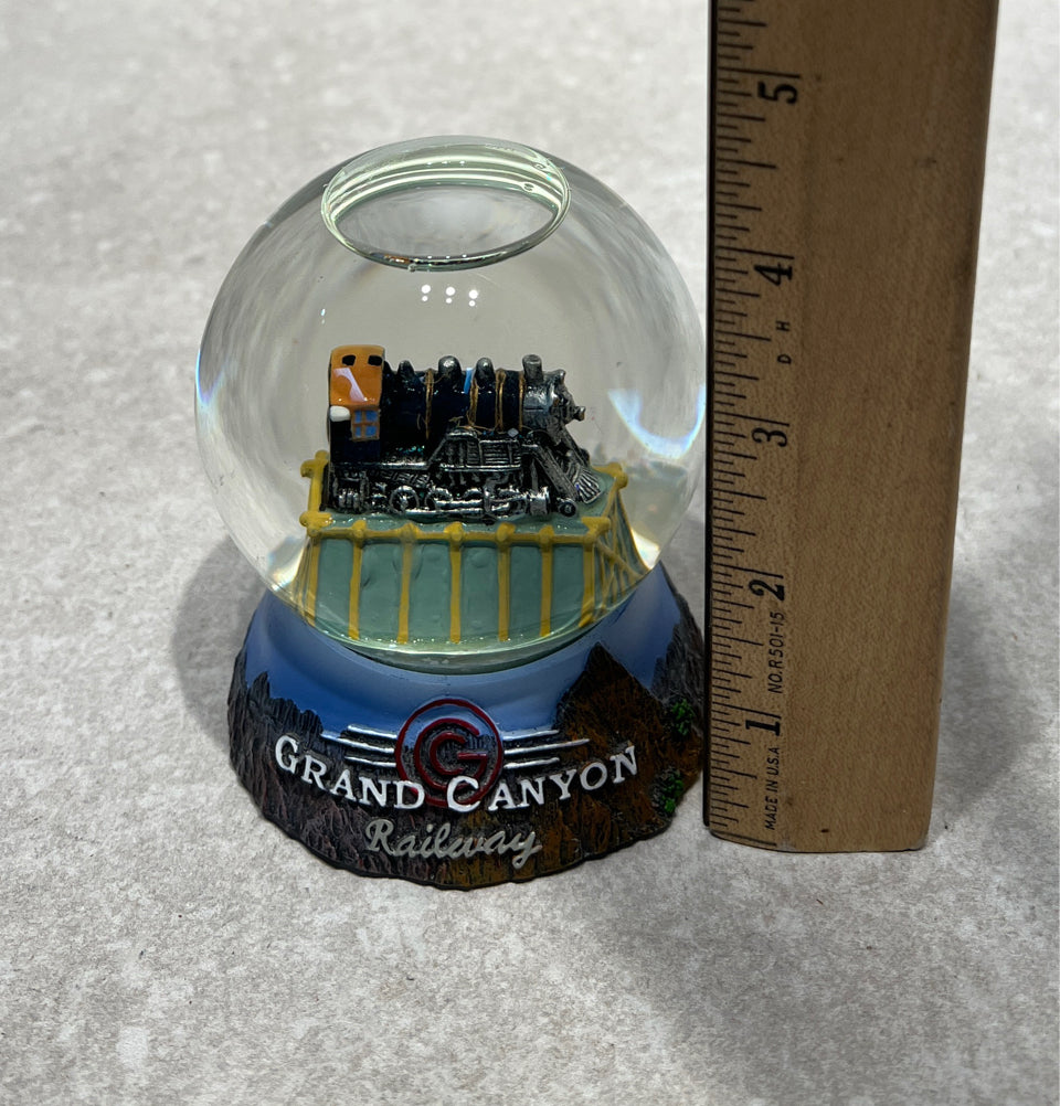 Grand Canyon Snow Globe
