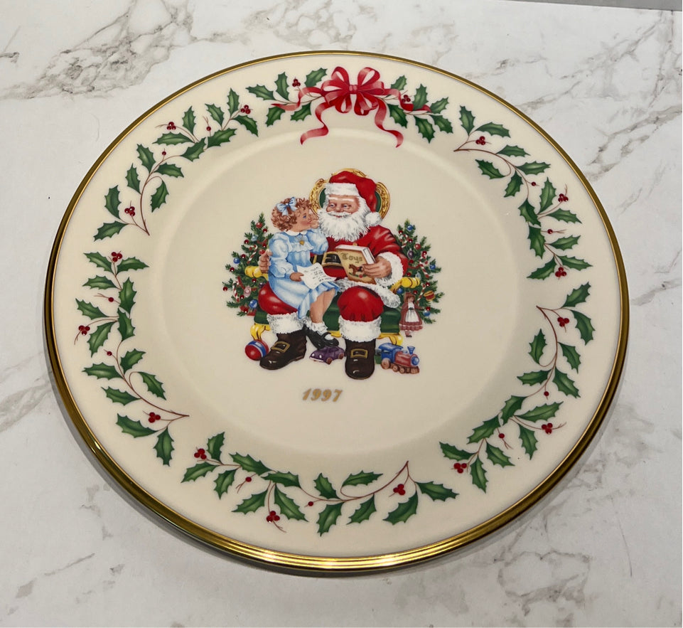 Lenox Holiday Plate - 10.5"