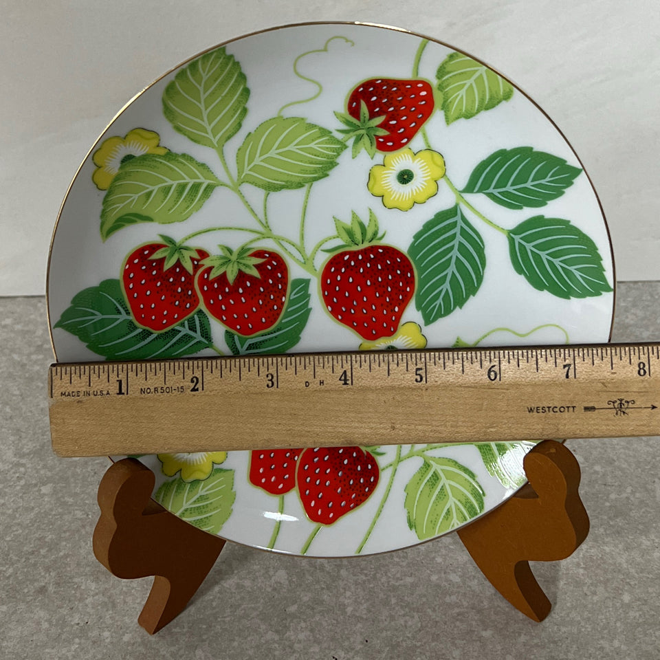 Set of 2 Strawberry Plates