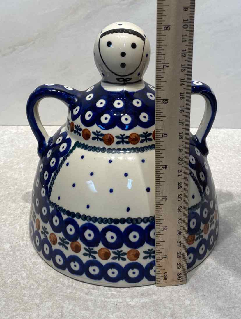 Polish Pottery Lady