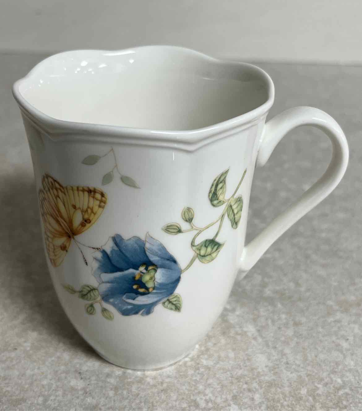 Lenox Mug