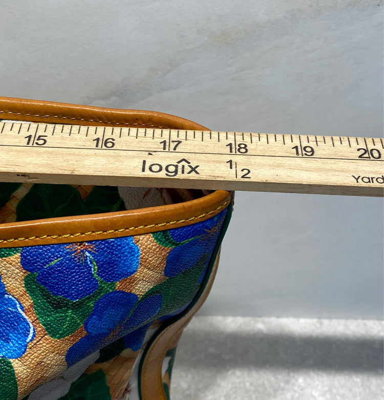 Dooney and Bourke Handbag