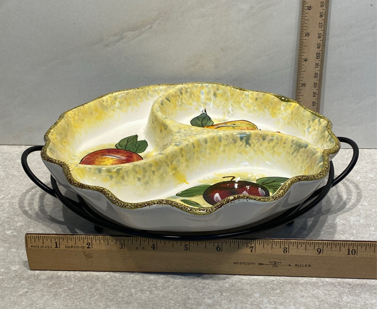 Bowl on Stand