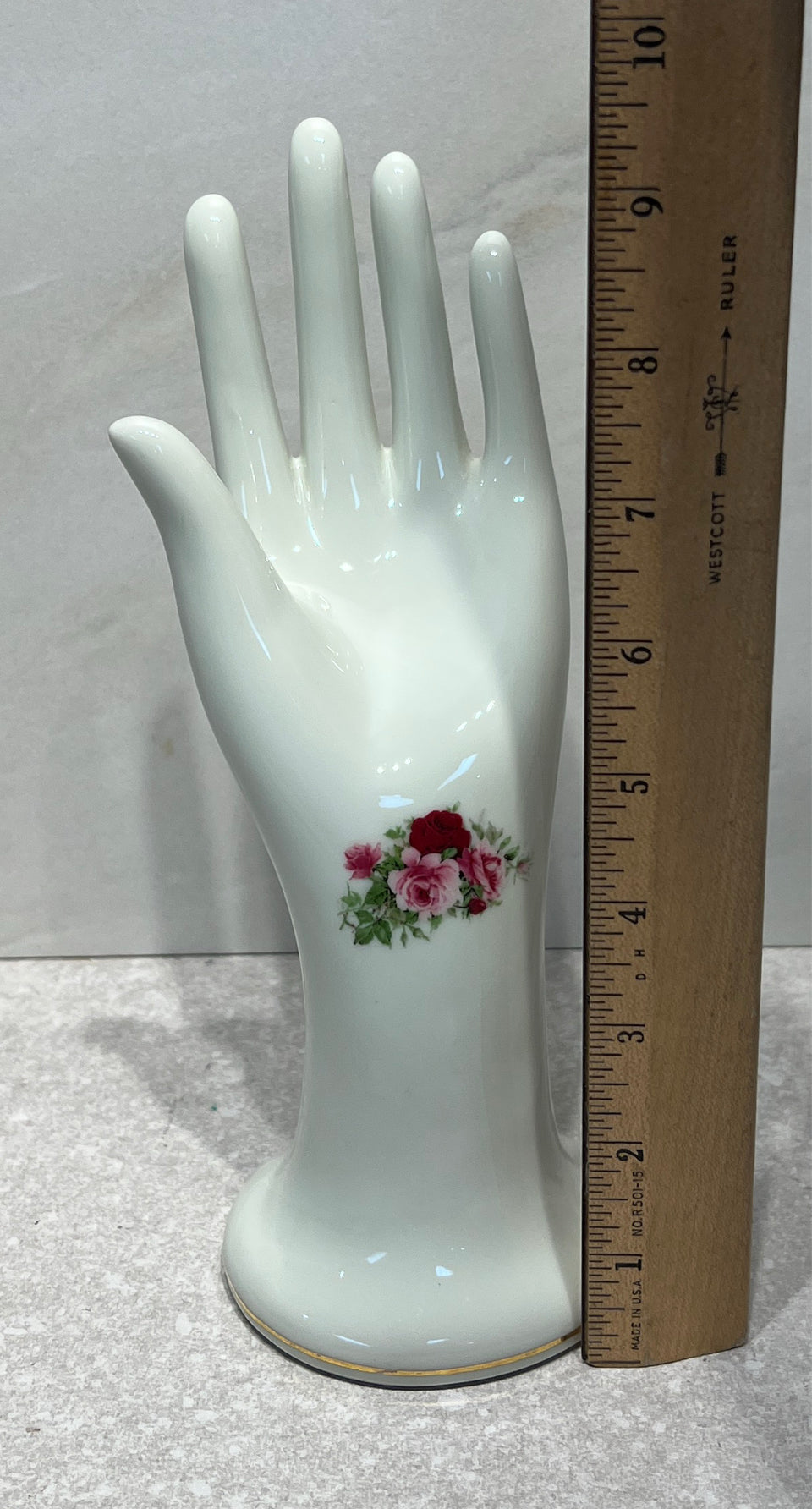 Hand