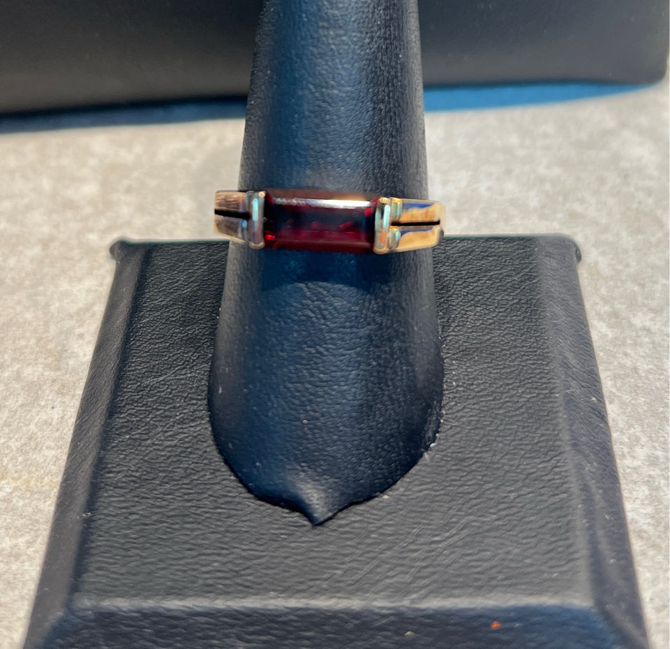 Sterling Silver Ring Sz. 9