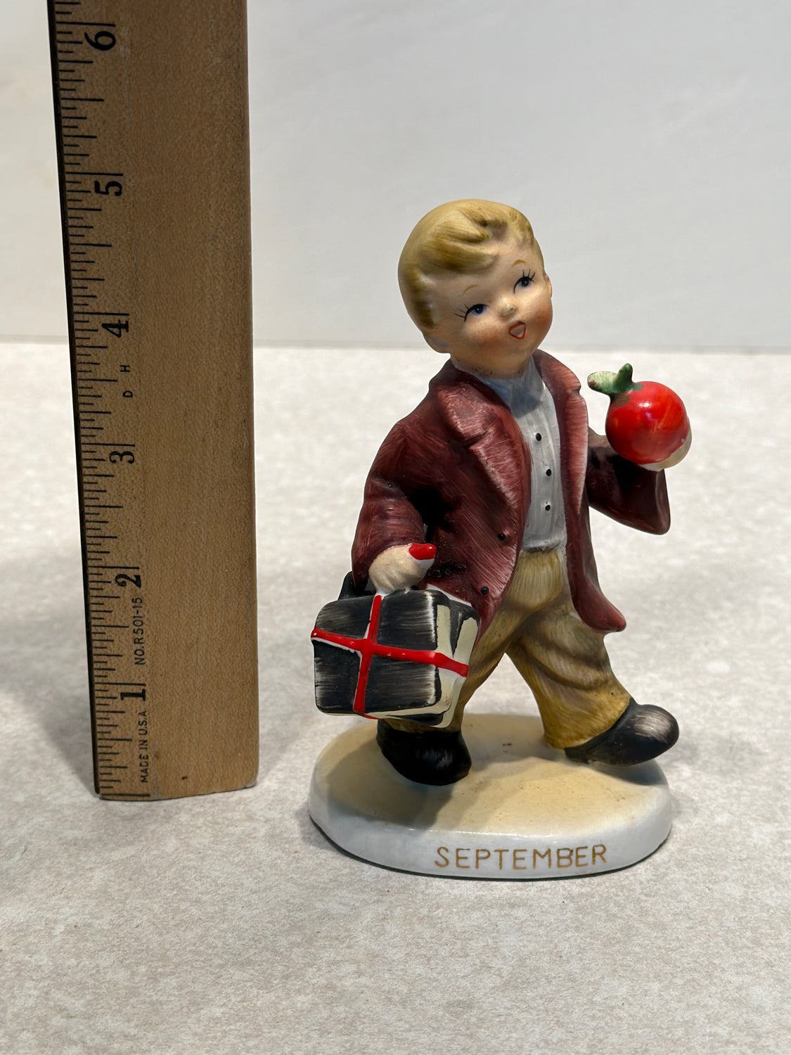 Lefton Figurine