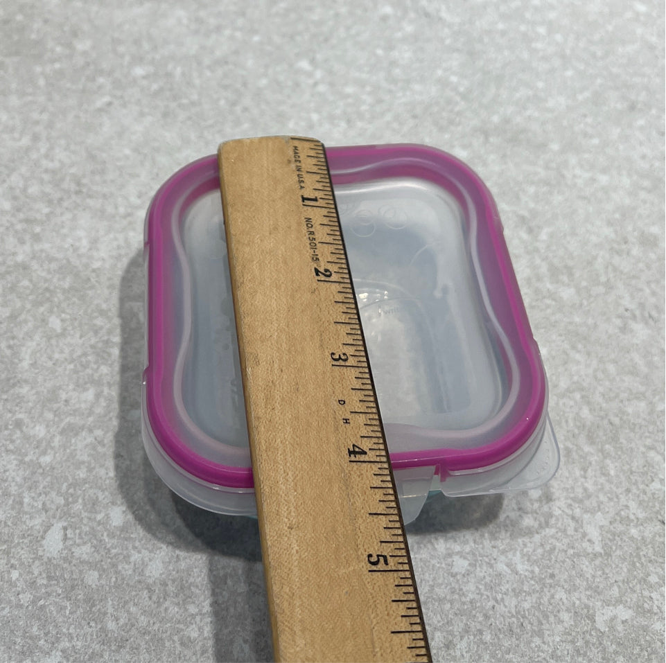 Snapware Covered Bowl