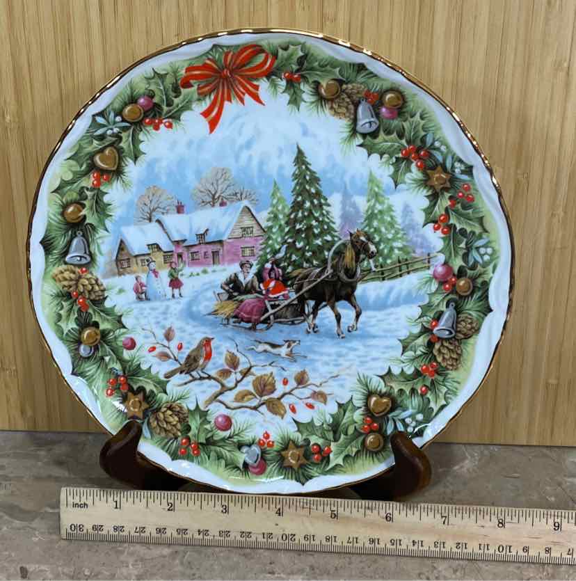 Royal Doulton Christmas Plate