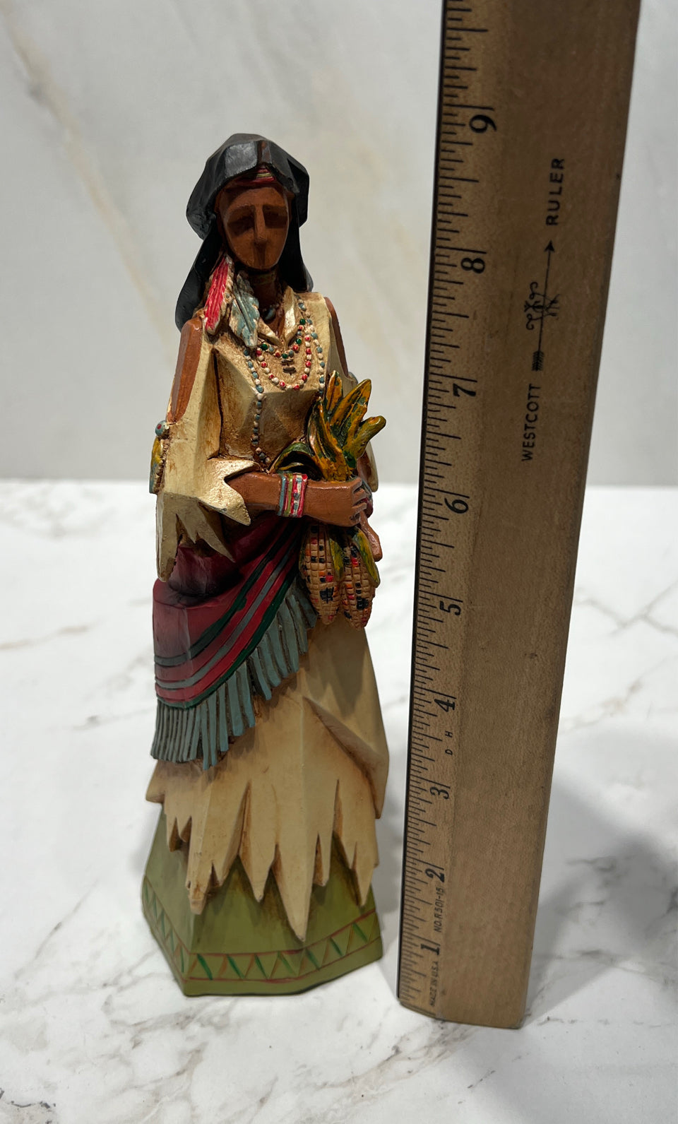 Figurine