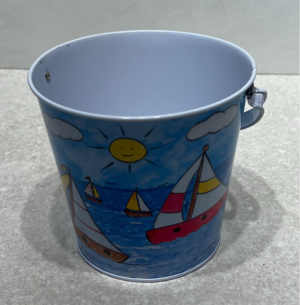 Pail