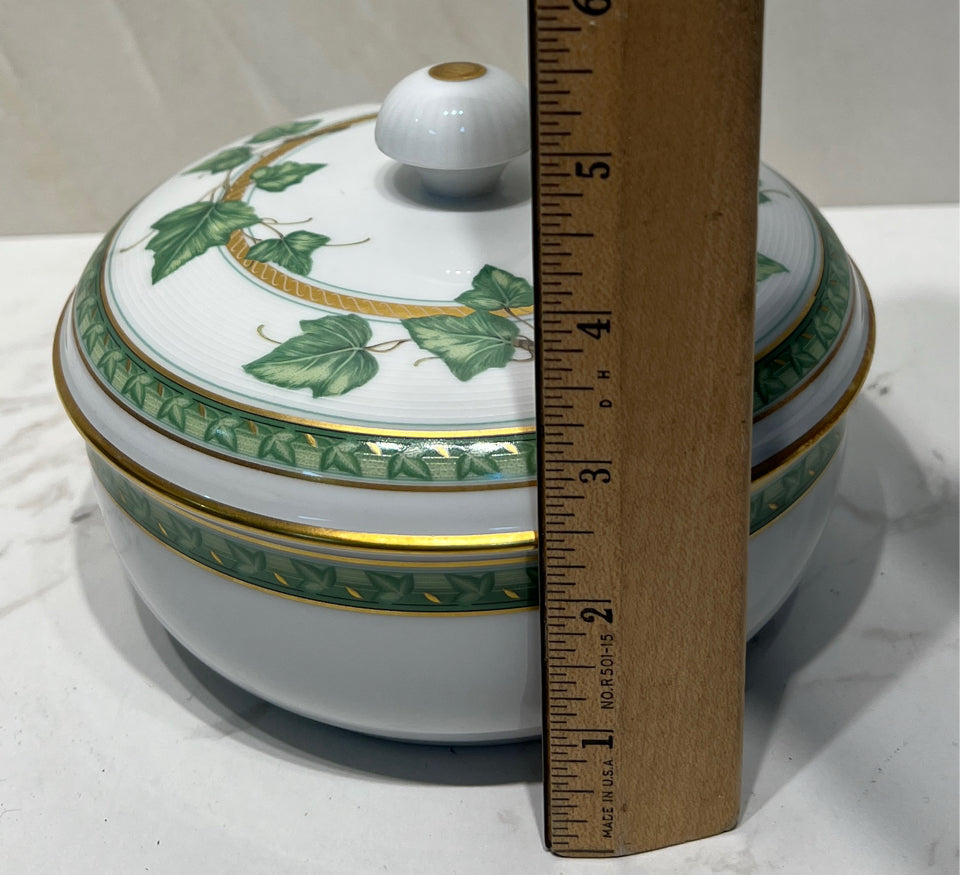 Kaiser Covered Bowl
