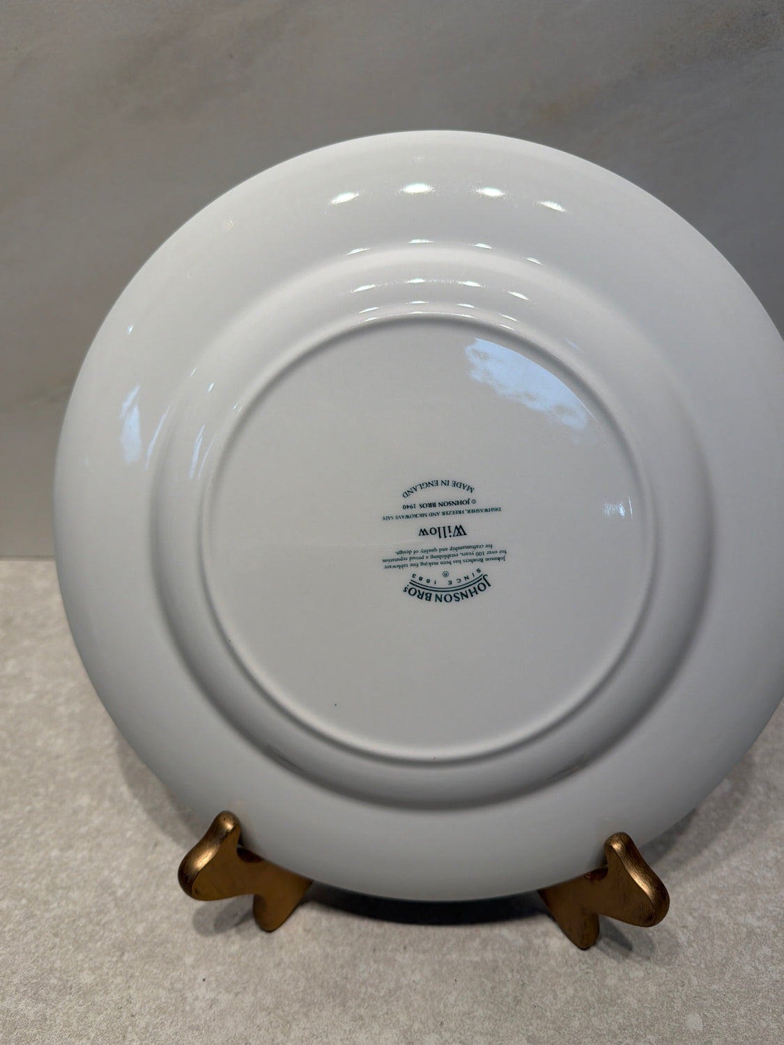 Johnson Bros. Blue Willow 10" Plate
