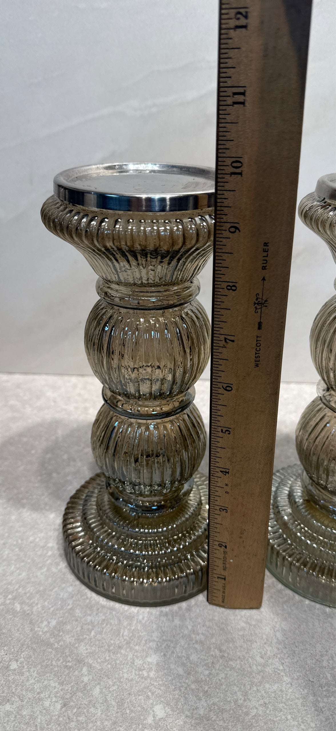 Set of 2 Candle Holders