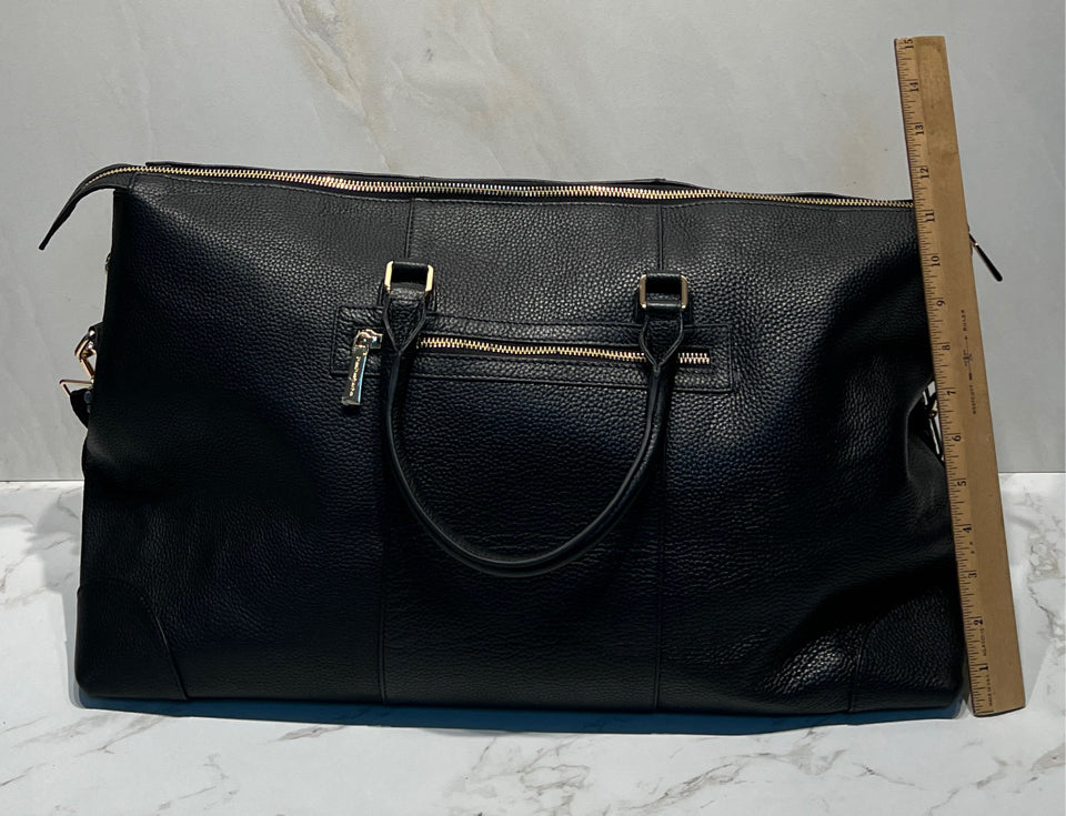 Pom Pom Weekend Leather Bag