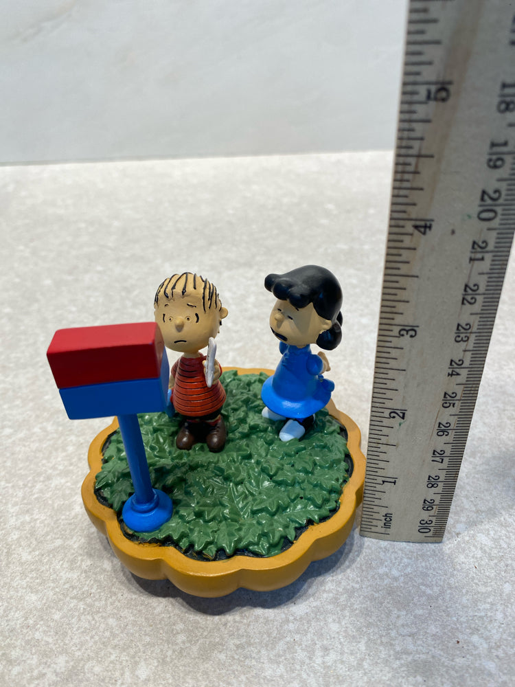 Hawthorne Village Collectable