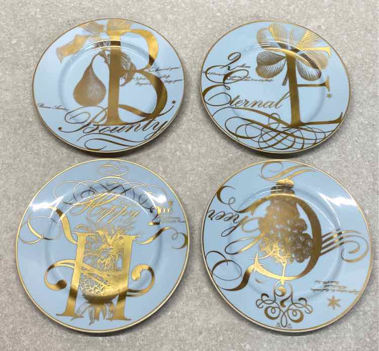 Set of 4 Williams Sonoma Plates