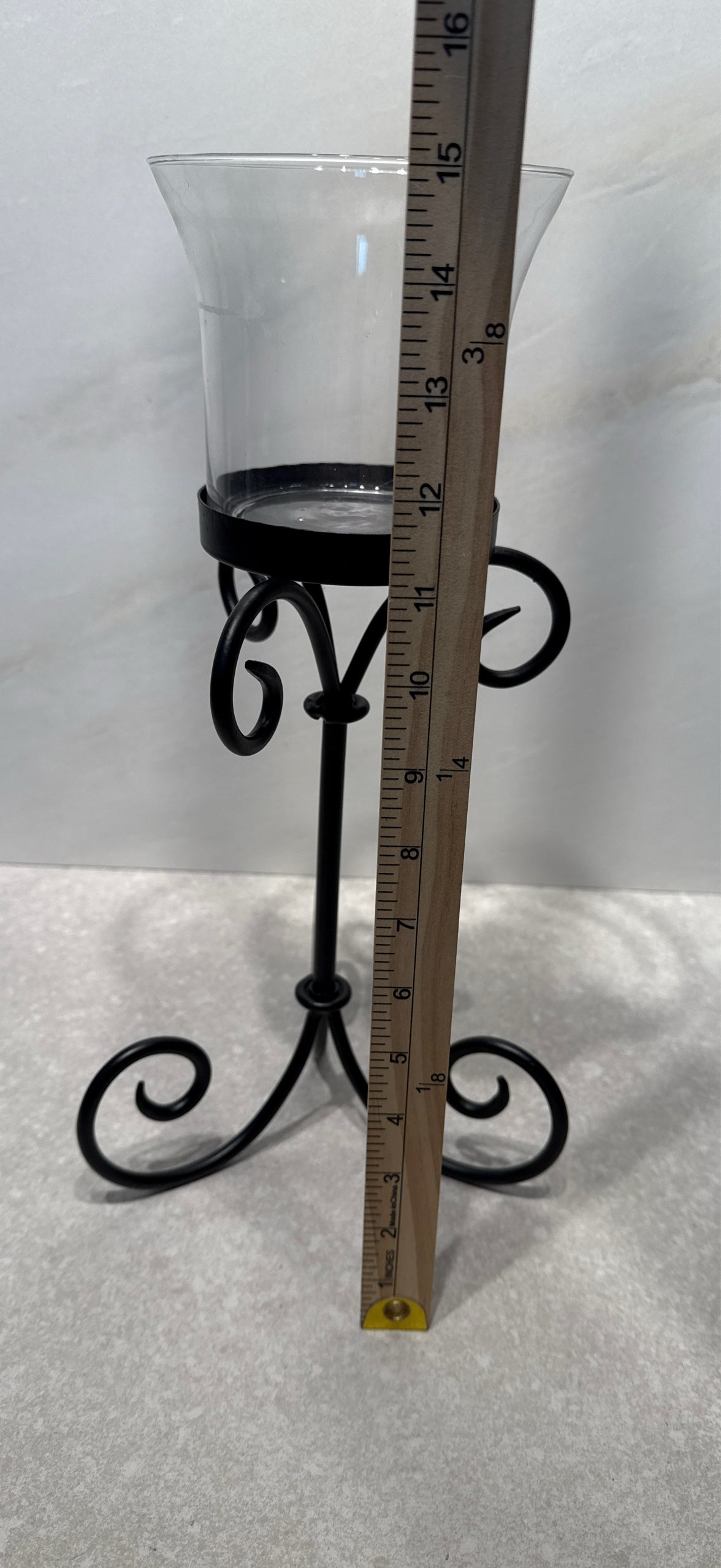 Candleholder