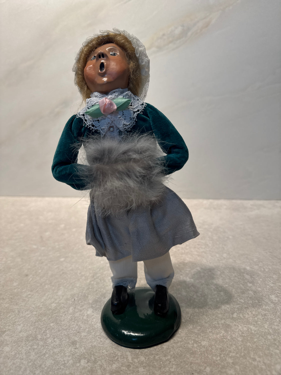 Byers Choice Caroler