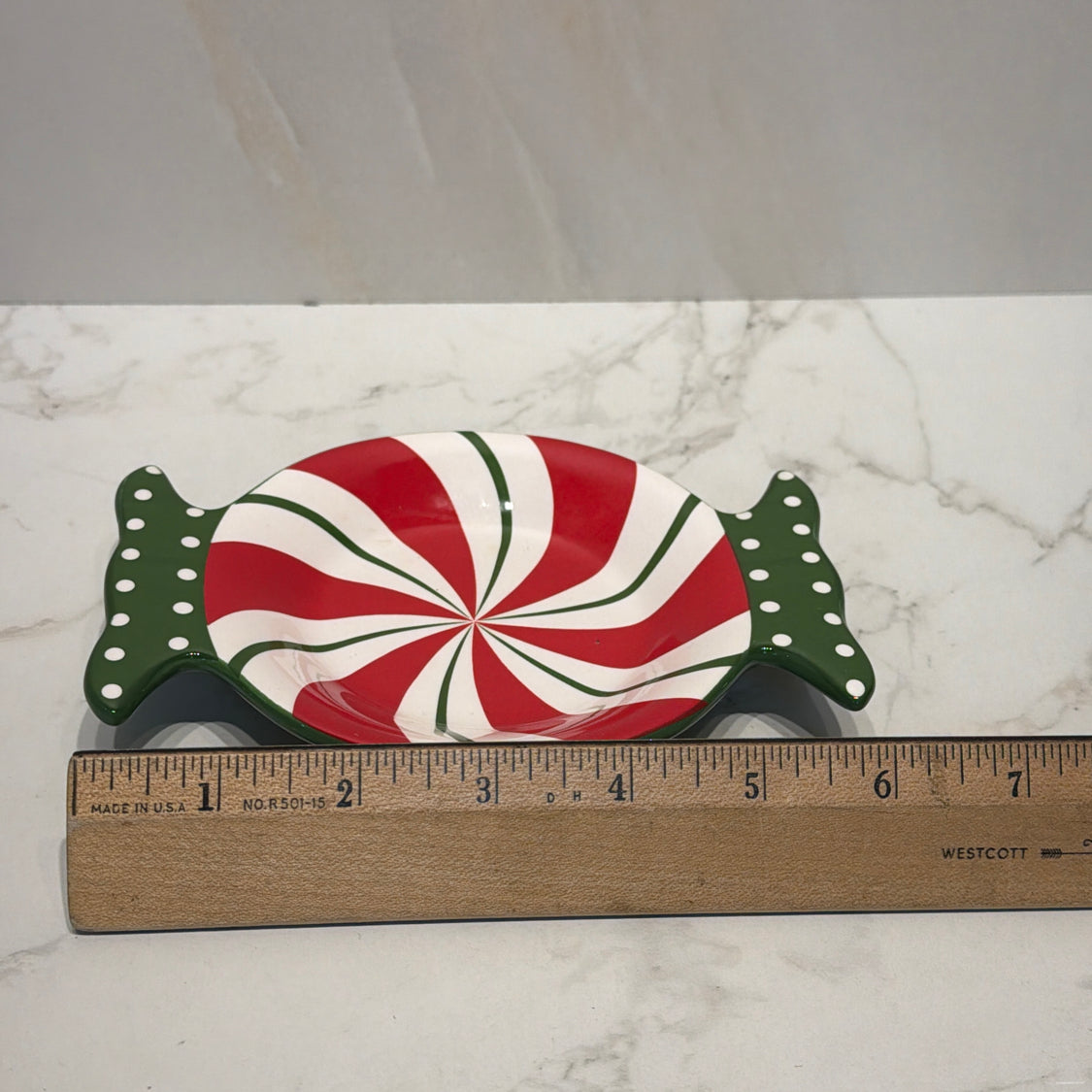 Pier 1 Dish