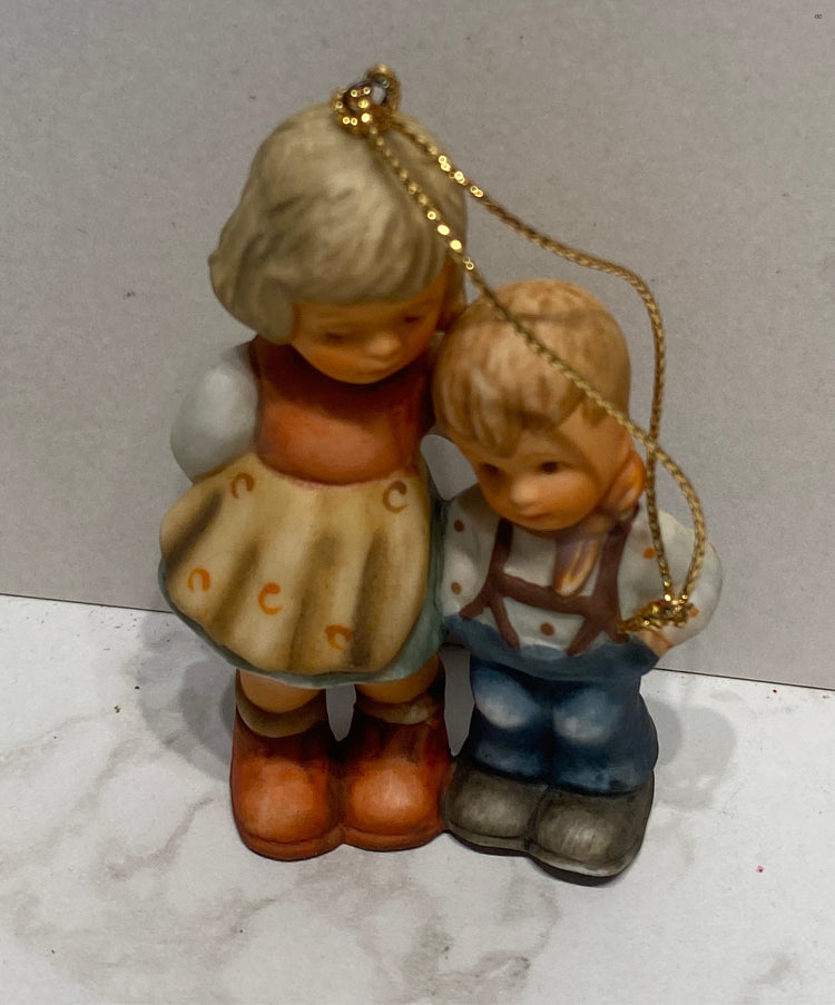 Hummel Ornamnet