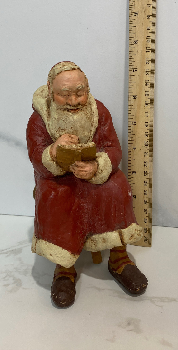 Sitting Santa