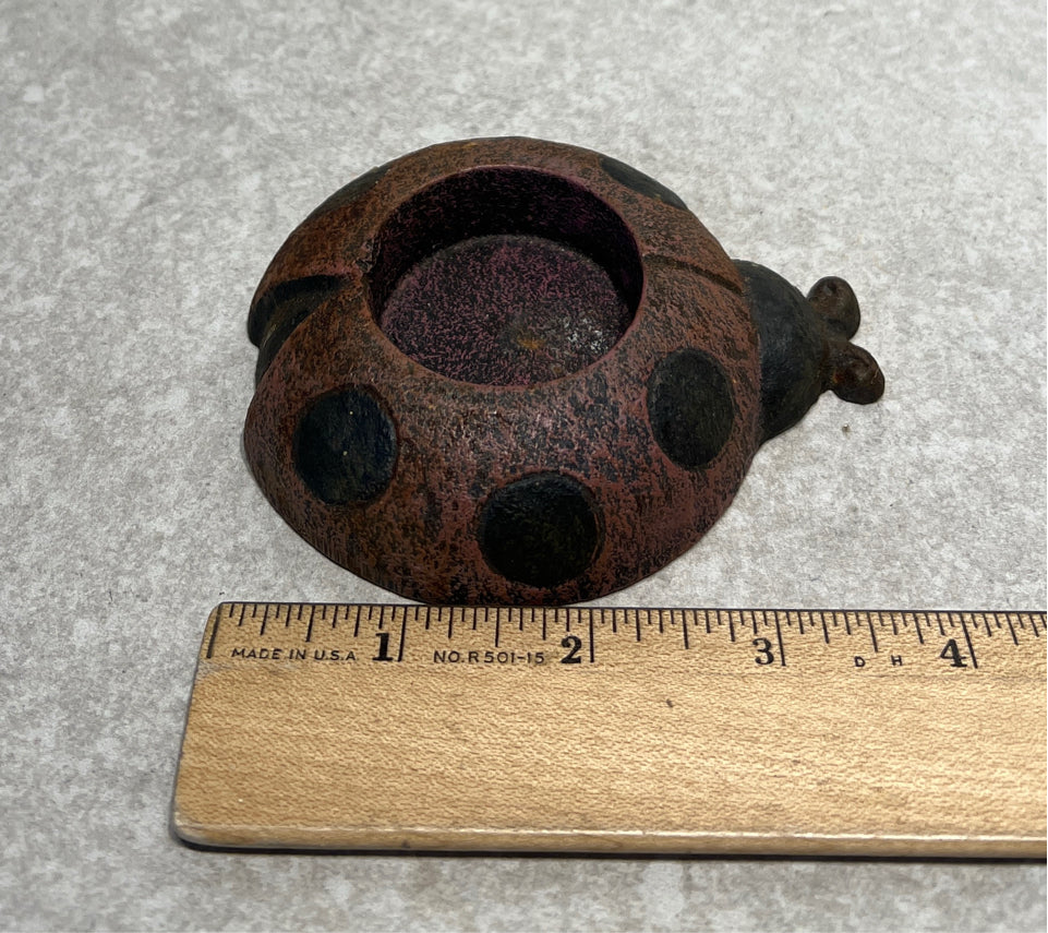 Metal Candleholder