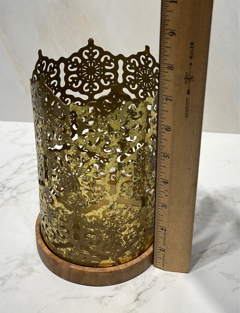 Candleholder