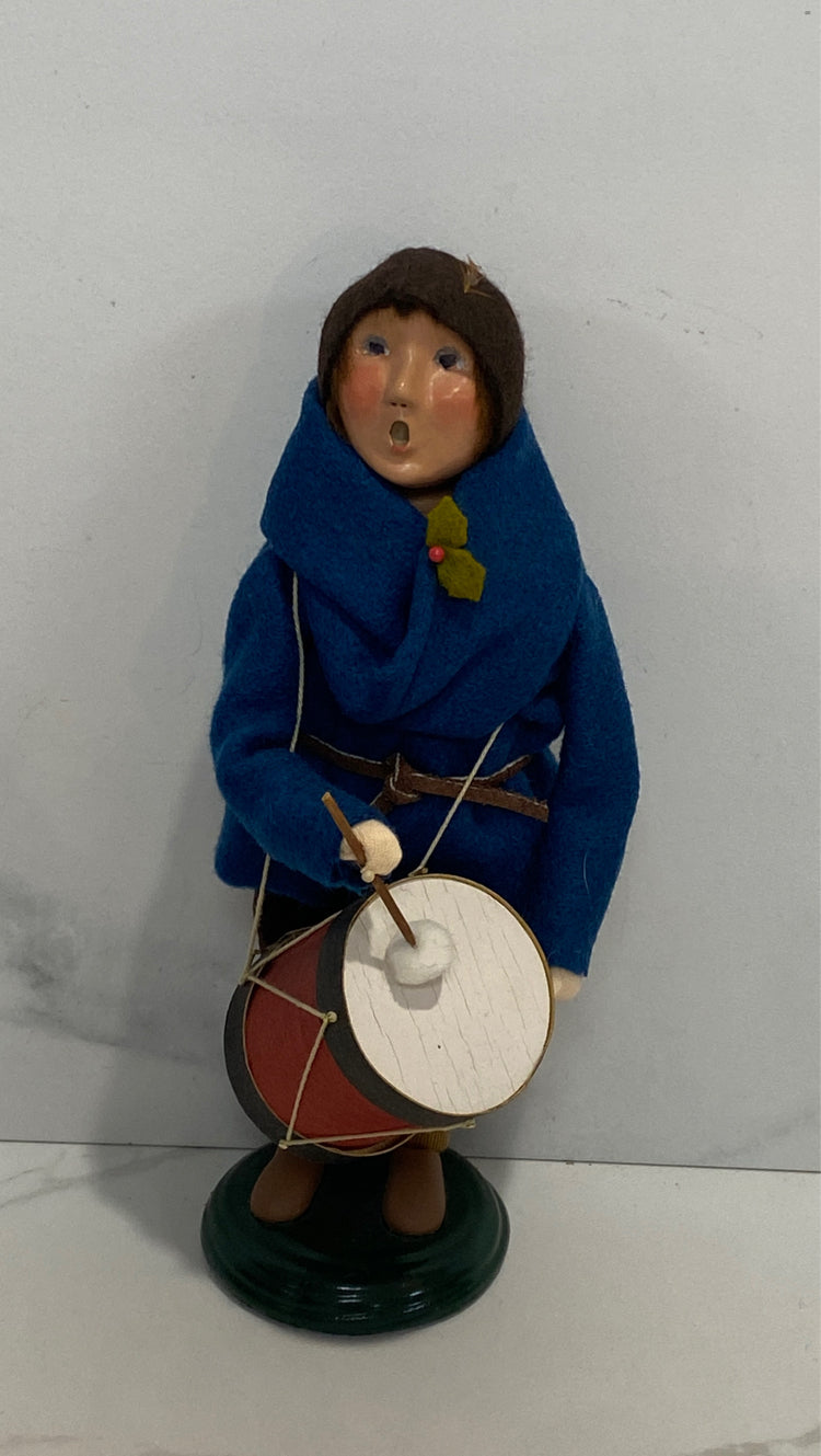 Byers Choice Caroler