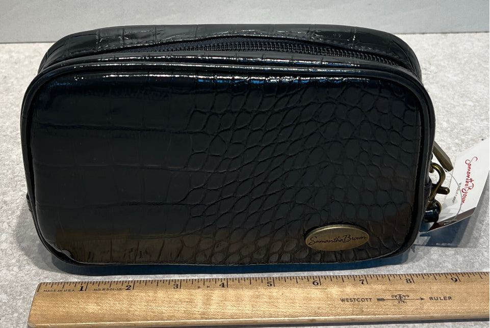 Samantha Brown Wristlet