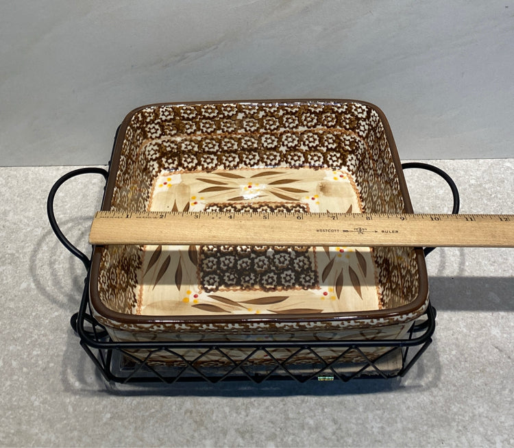 Temptations Dish With Metal Stand