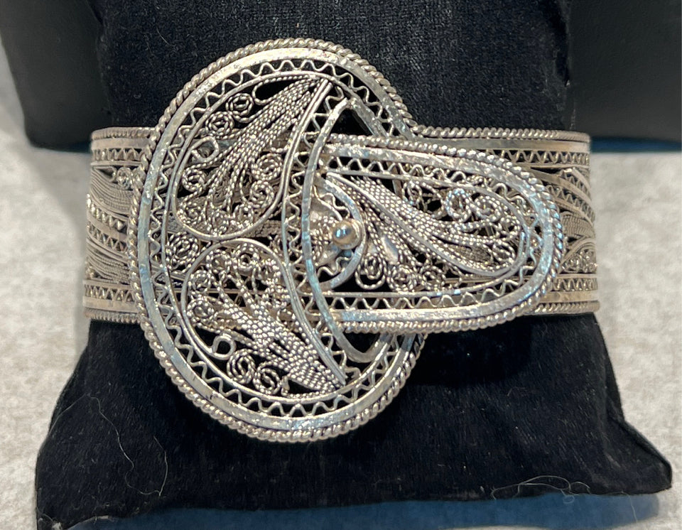 Buckle Bracelet