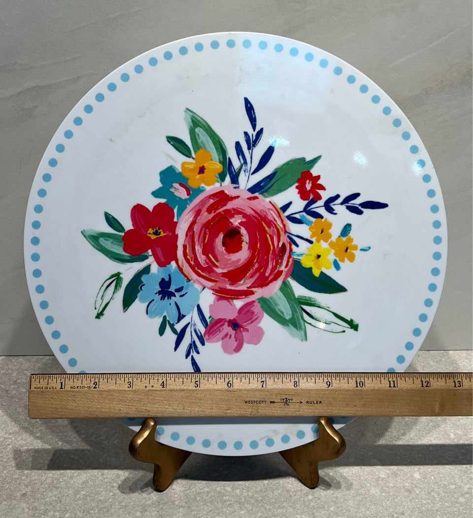 Pioneer Woman Plate