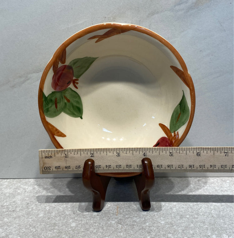 Set of 4 Franciscan Apple Bowls